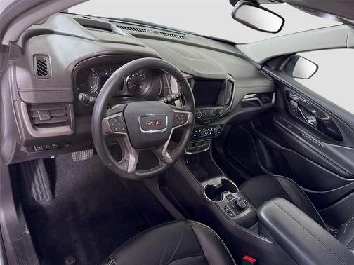 Summit White 2023 GMC Terrain AT4