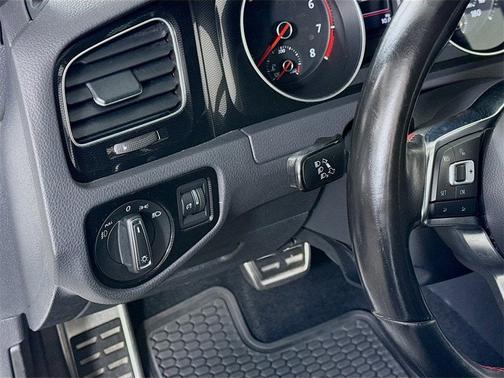 2017 Volkswagen Golf GTI S 4-Door