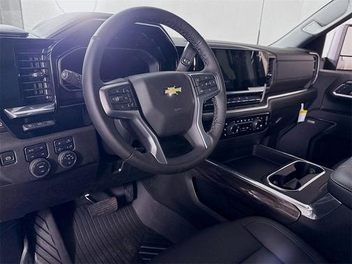 2025 Chevrolet Silverado 3500 LTZ