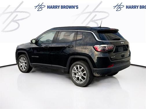 2023 Jeep Compass Latitude Lux