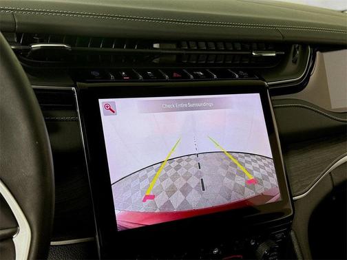 2022 Jeep Grand Cherokee 4xe Base