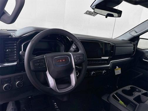 2025 GMC Sierra 1500 SLE