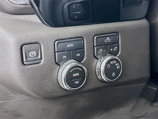2025 GMC Sierra 1500 SLE