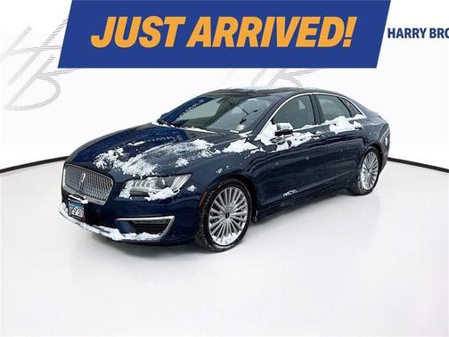 2017 Lincoln MKZ Reserve