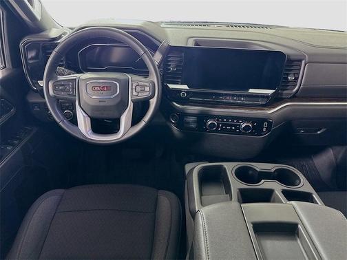 2024 GMC Sierra 2500 SLE