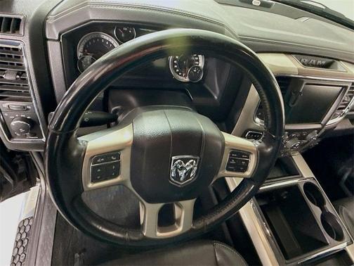 2015 RAM 1500 Laramie