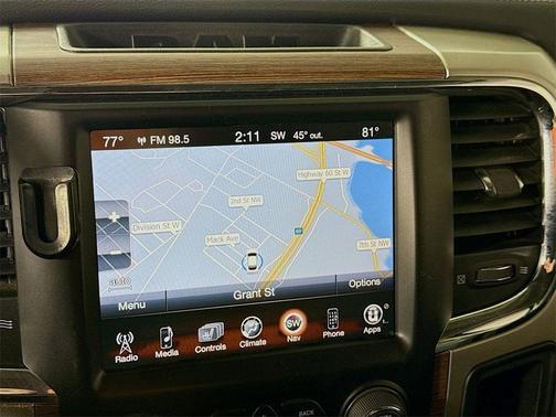 2015 RAM 1500 Laramie