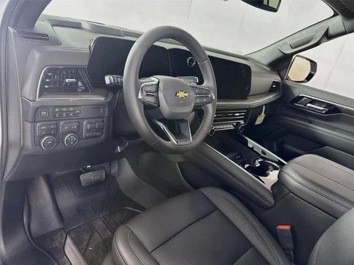 Summit White 2026 Chevrolet Suburban LT