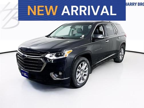 Mosaic Black Metallic 2020 Chevrolet Traverse Premier