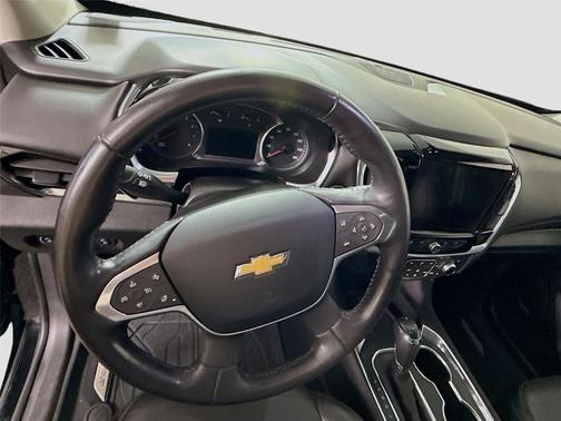 Mosaic Black Metallic 2020 Chevrolet Traverse Premier