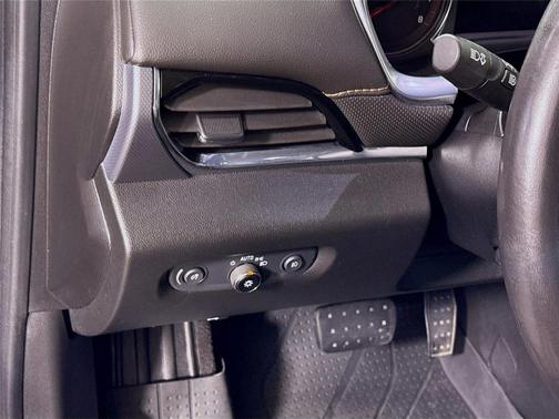 Mosaic Black Metallic 2020 Chevrolet Traverse Premier