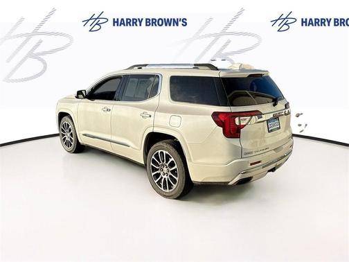 2022 GMC Acadia Denali