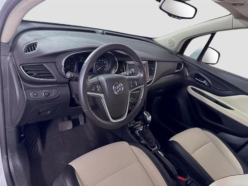 Summit White 2022 Buick Encore Preferred