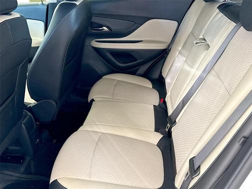 Summit White 2022 Buick Encore Preferred