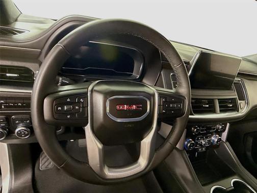 Summit White 2024 GMC Yukon SLE