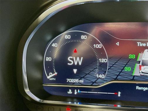 Summit White 2024 GMC Yukon SLE