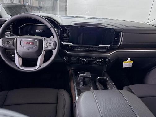 Sterling 2026 GMC Sierra 1500 SLT