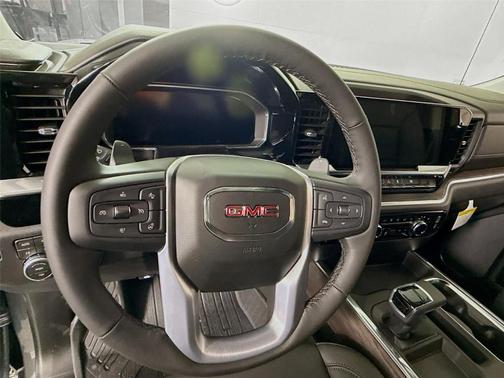 Sterling 2026 GMC Sierra 1500 SLT