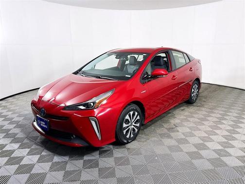 2019 Toyota Prius LE
