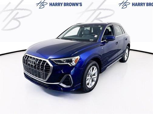 2024 Audi Q3 45 S line Premium