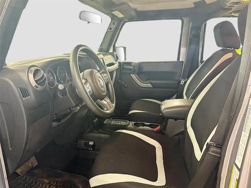 Silver 2014 Jeep Wrangler Unlimited Sport