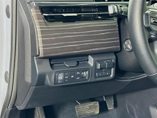 2025 GMC Sierra EV Denali