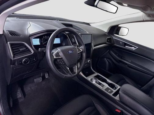 Burgundy Velvet Metallic Tinted Clearcoat 2024 Ford Edge SEL