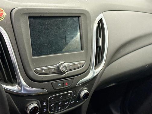 Summit White 2024 Chevrolet Equinox LT