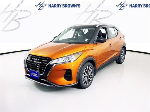 2022 Nissan Kicks SV