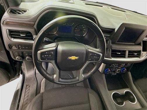 2023 Chevrolet Suburban LS