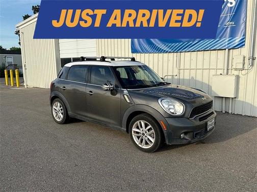 2014 MINI Countryman Cooper S