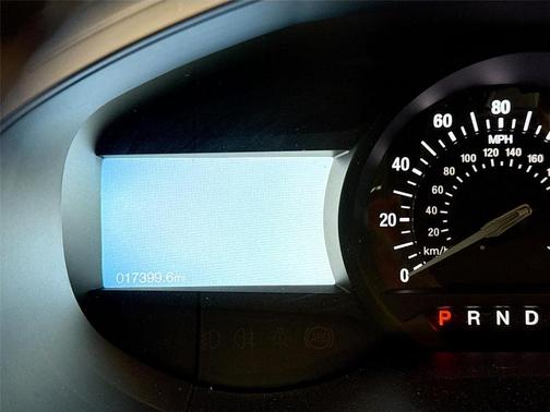 White 2024 Ford Edge Titanium