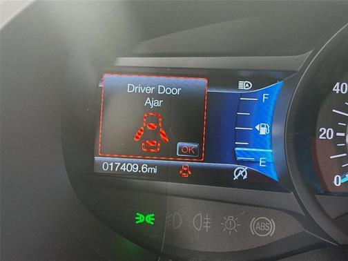 White 2024 Ford Edge Titanium