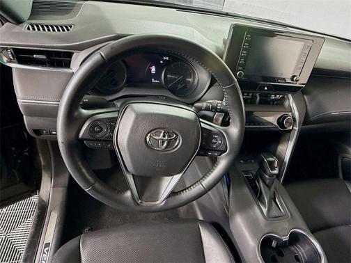 2021 Toyota Venza LE