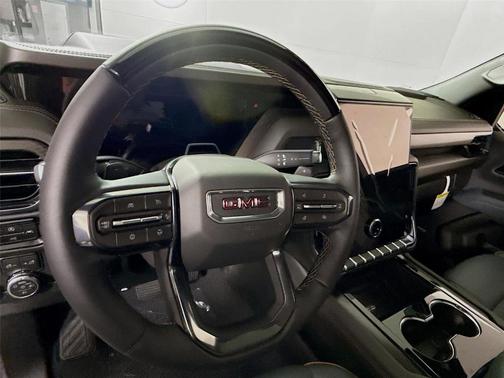 Summit White 2026 GMC Yukon AT4