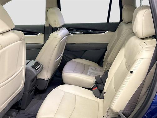 2024 Cadillac XT6 Premium Luxury AWD