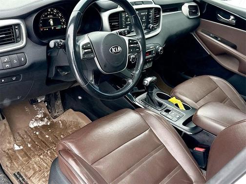 2019 Kia Sorento SX
