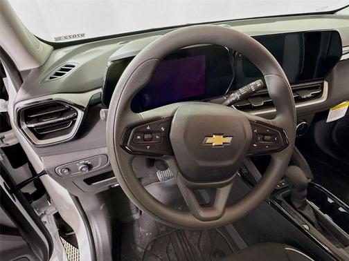 Summit White 2026 Chevrolet Trailblazer LS