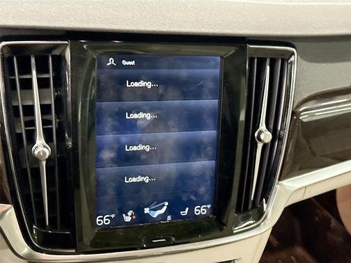 2018 Volvo S90 T5 Momentum