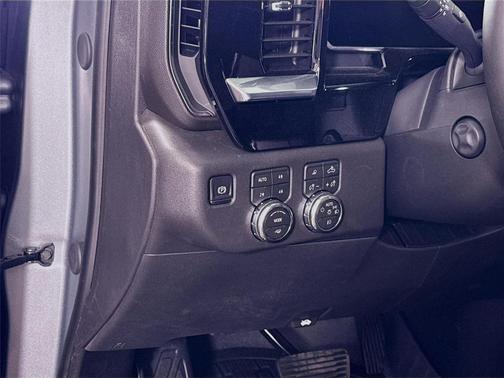 Sterling 2026 GMC Sierra 1500 SLT