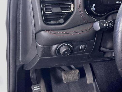 White 2023 Dodge Durango GT