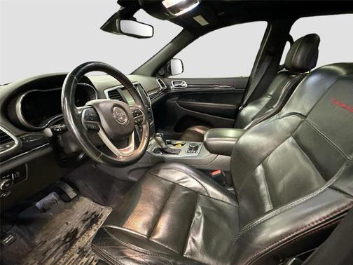 White 2017 Jeep Grand Cherokee Trailhawk