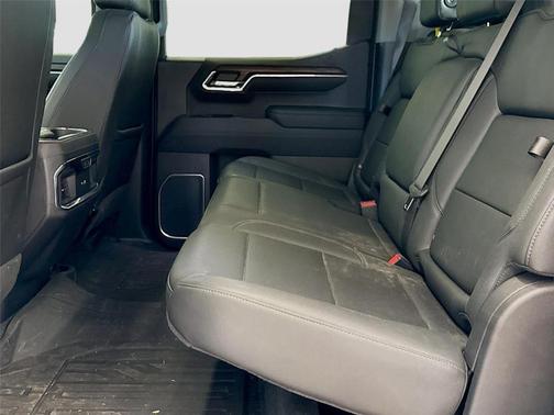 Sterling 2023 GMC Sierra 1500 SLT