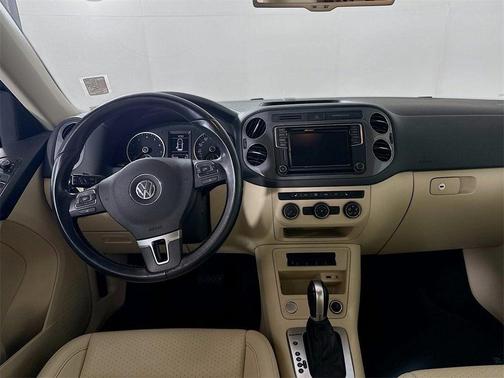 2017 Volkswagen Tiguan 2.0T Wolfsburg Edition