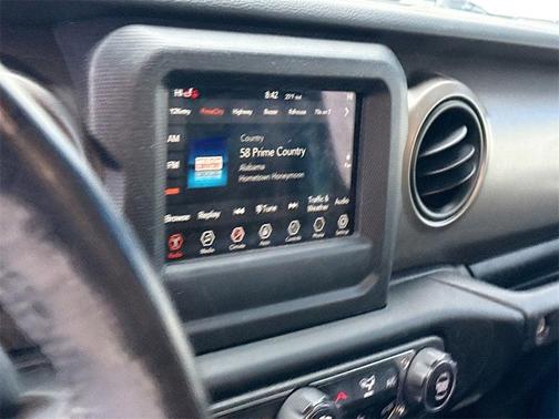 2020 Jeep Wrangler Sport