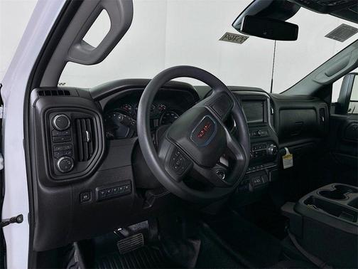 2025 GMC Sierra 3500 Pro