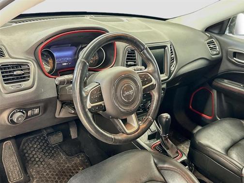 Diamond Black 2018 Jeep Compass Trailhawk