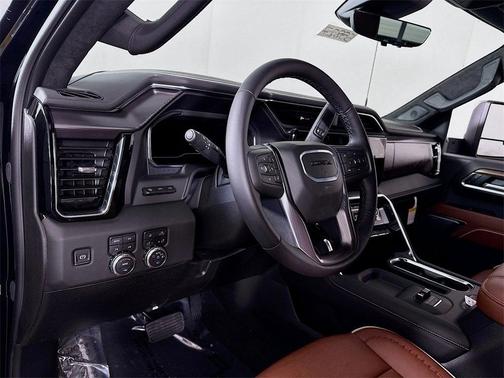 2025 GMC Sierra 3500 Denali Ultimate