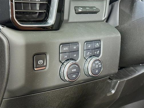 2025 GMC Sierra 3500 Denali Ultimate