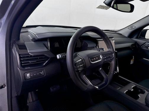 2025 GMC Acadia AT4